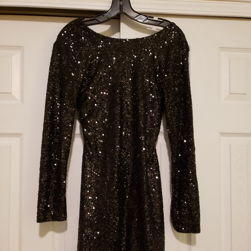 New w/tag black sequin peek back cocktail dress
